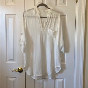 Lush woman’s white crepe blouse